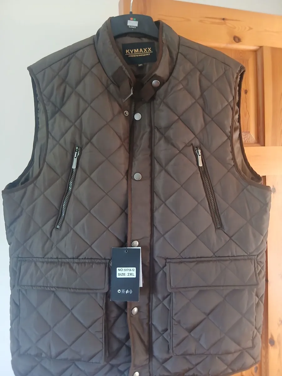 Mens shirts and new jacket - Image 3