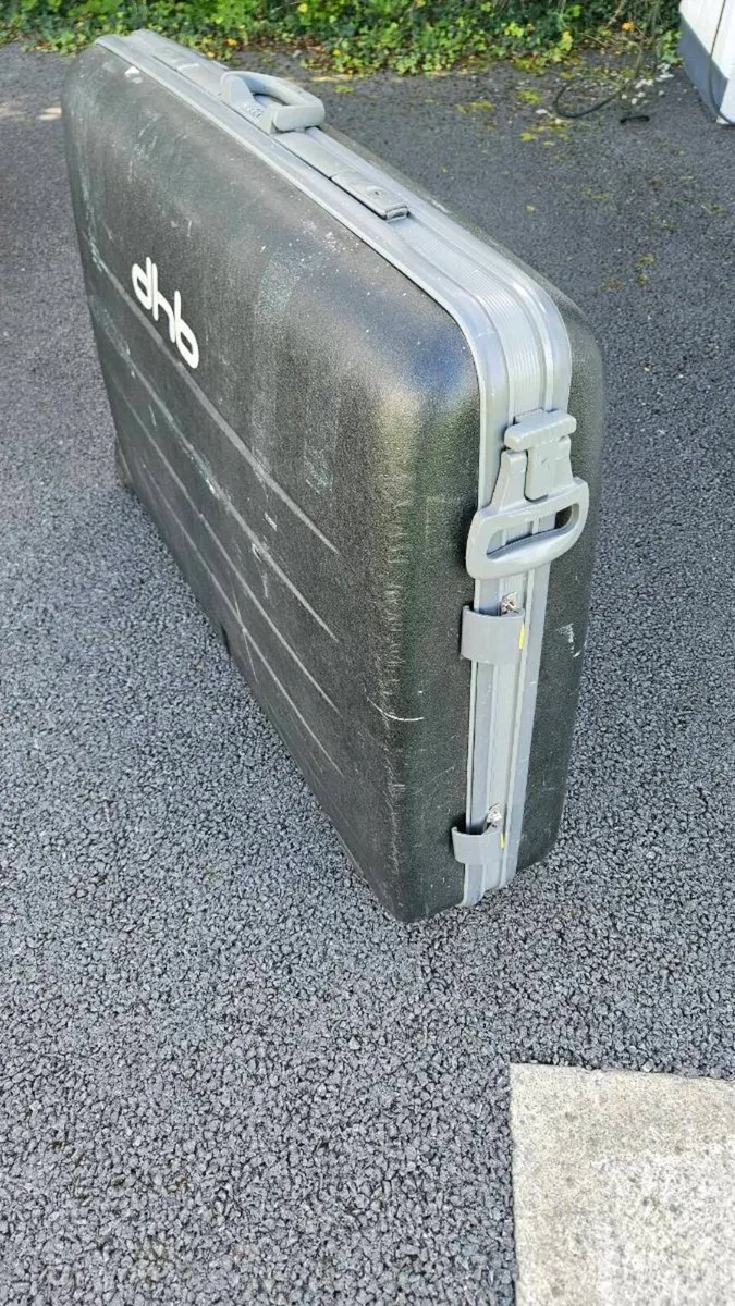 Bike box dhb hard case - Image 2