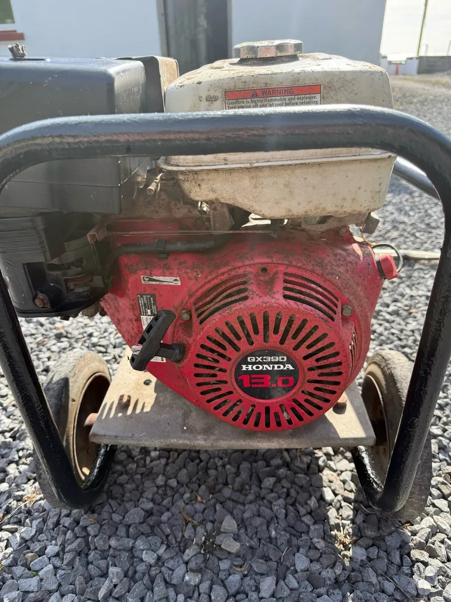 Petrol Power Washer - Image 3