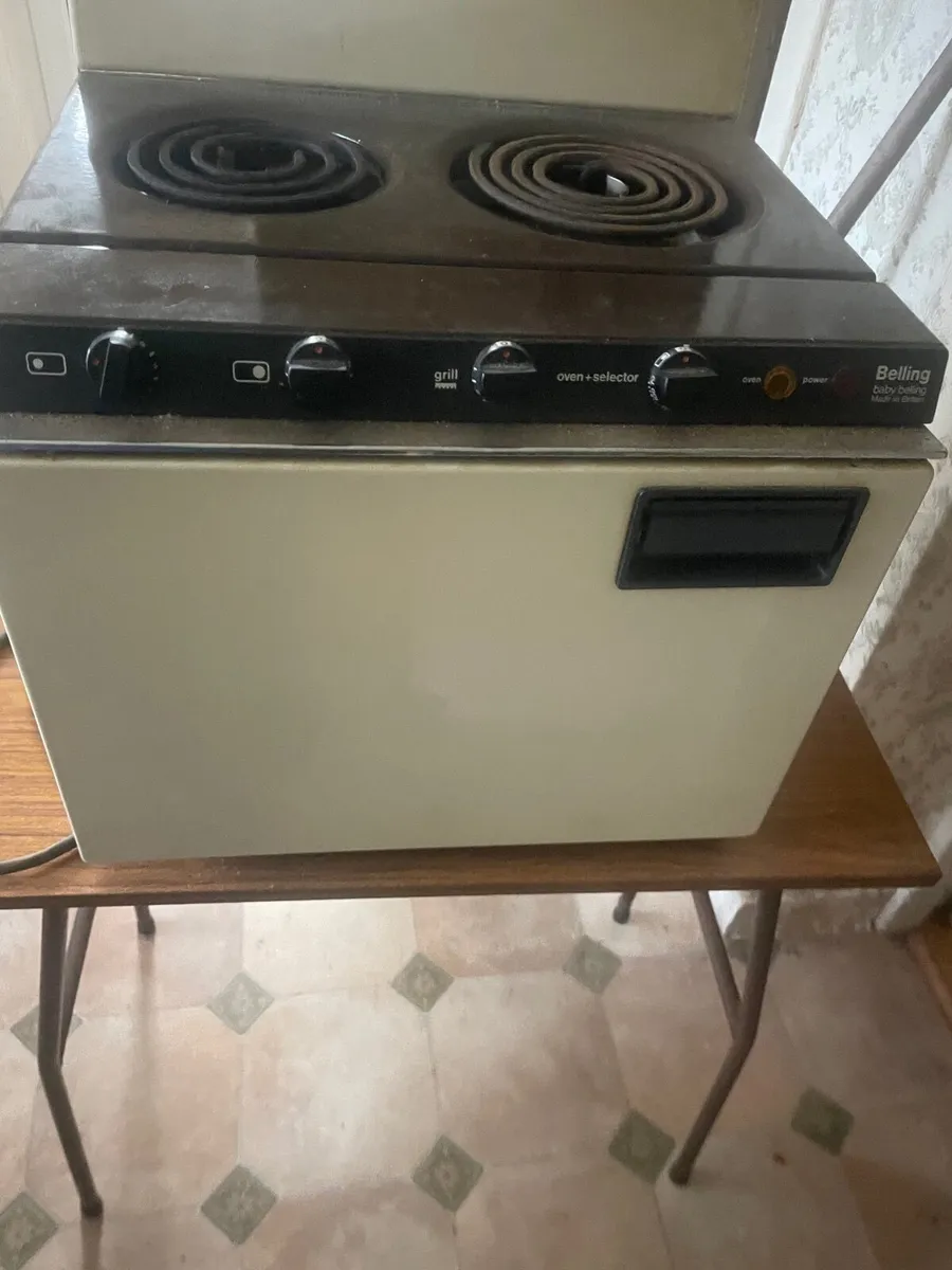 Oven - Image 1