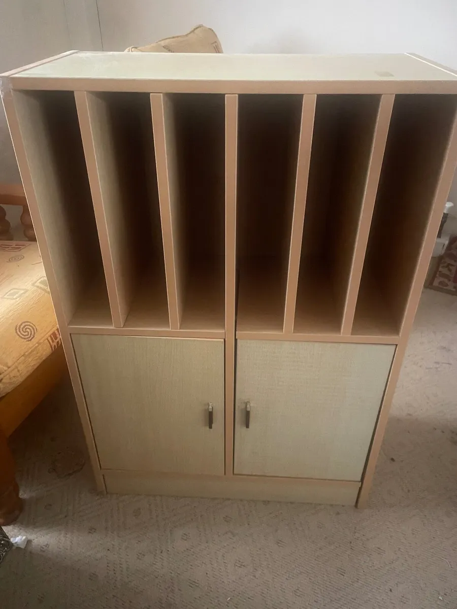 Cabinet - Image 2