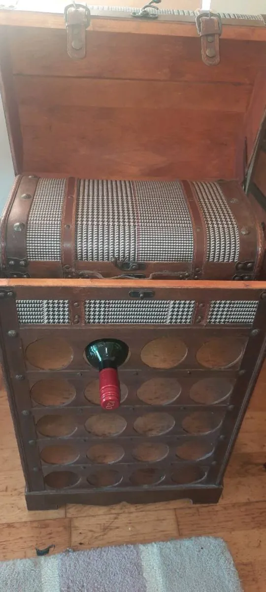 Trunk style wine rack - Image 3