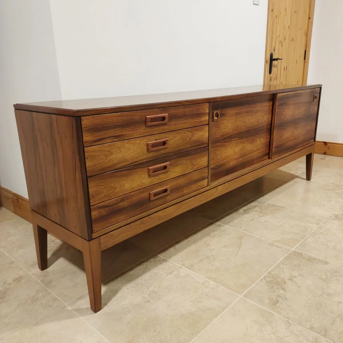 Mid Century 'Rosewood' Sideboard - Image 2