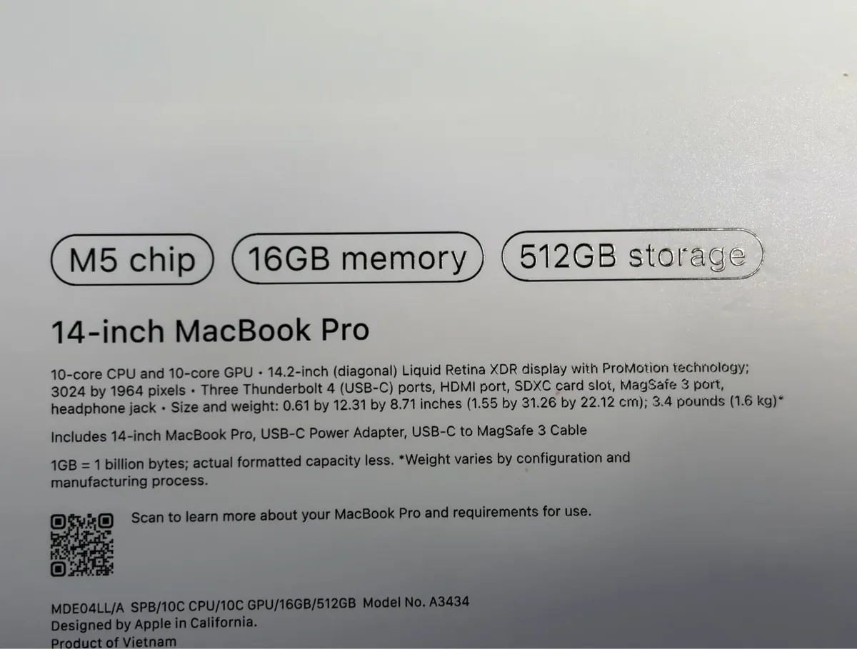 MacBook Pro M5 14.2” (2025) - Image 3