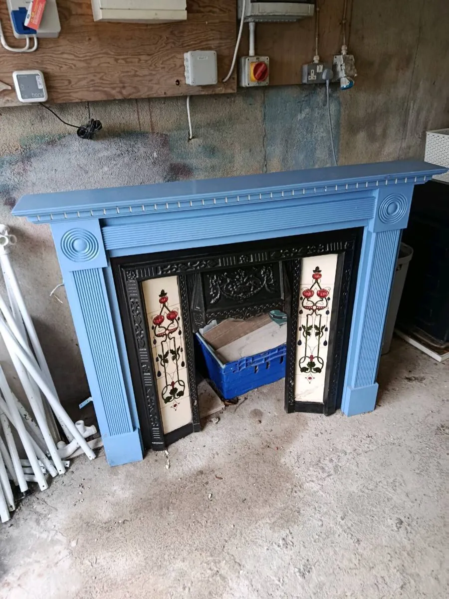 Fireplace and mantle - Image 1