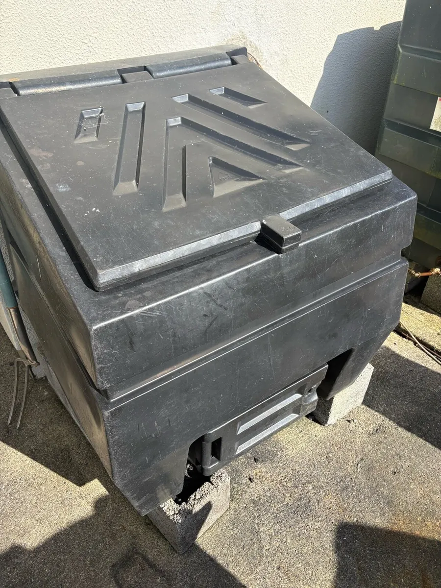 Coal bunker - Image 1