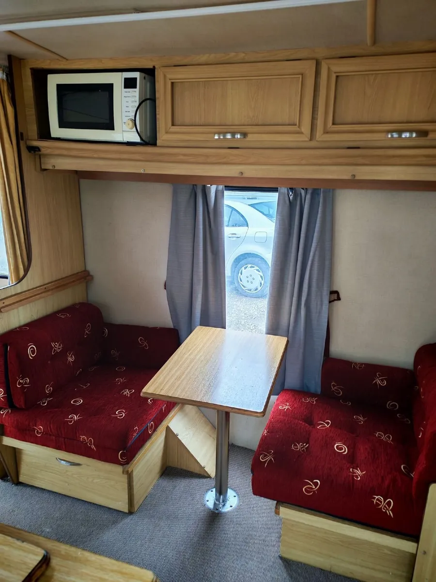 Caravan - Image 1