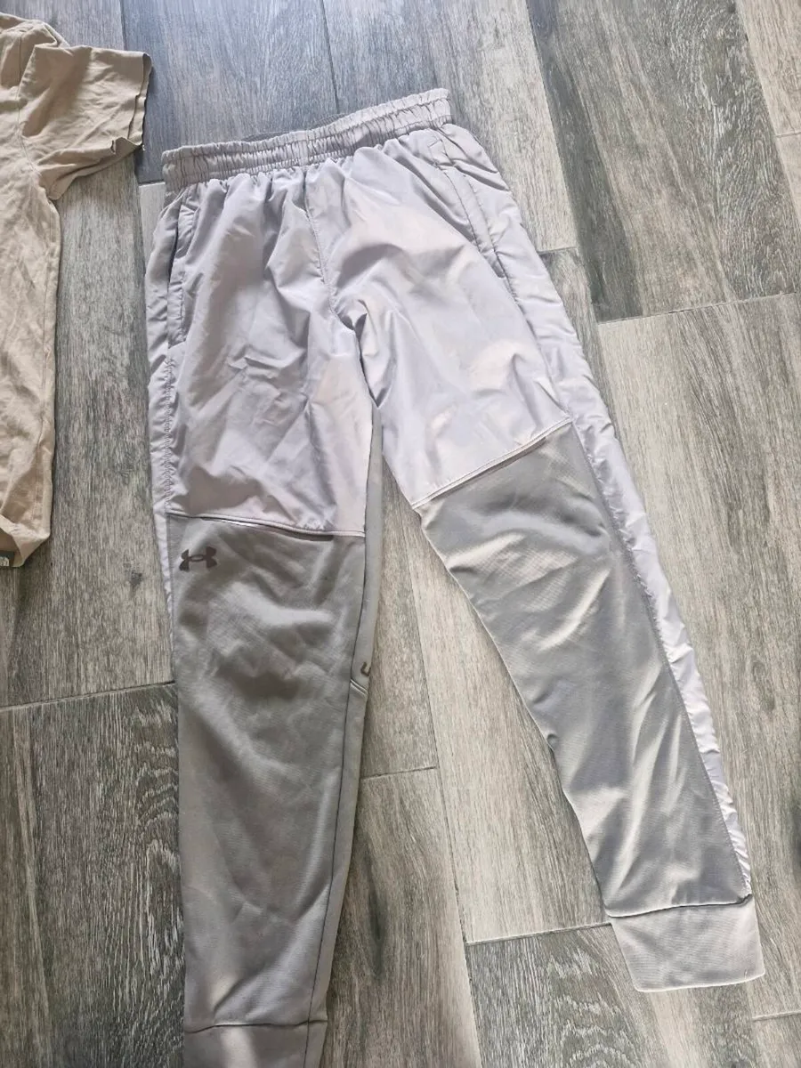 Grey Under Armour tracksuit bottom - Image 3