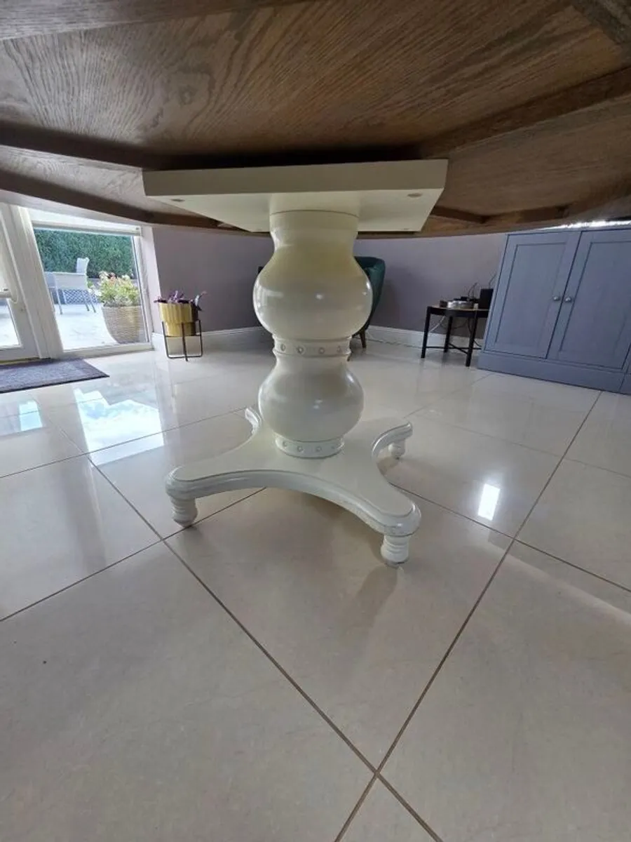 dining - Image 4
