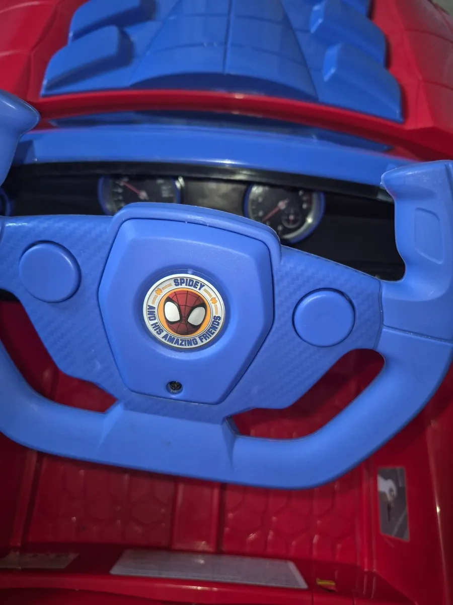 Spiderman ride on car - Image 4