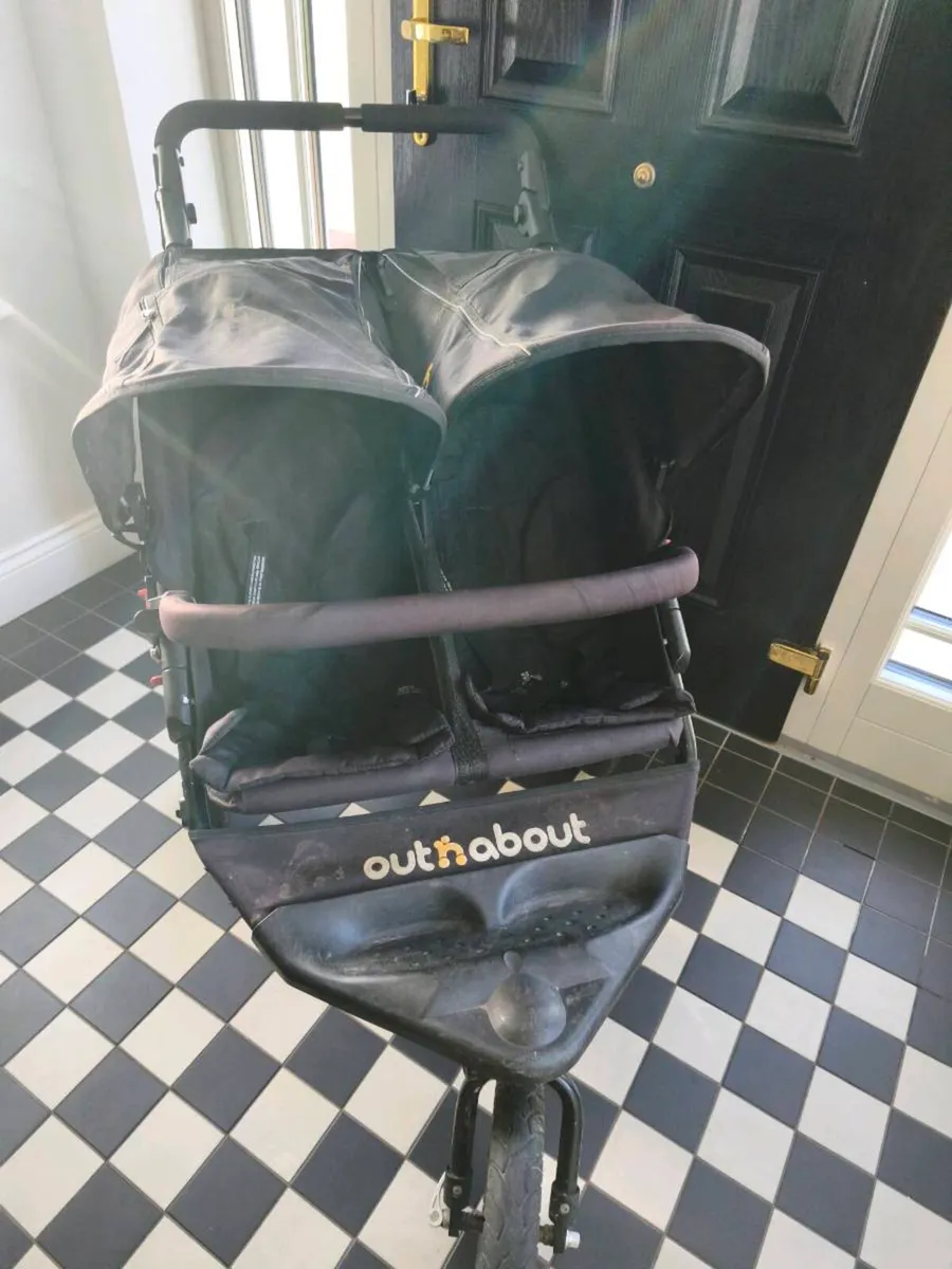 Out n about double buggy - Image 2