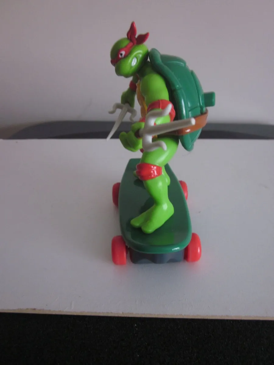 Teenage  Ninja Turtles Sewer Shredders Raphael - Image 4