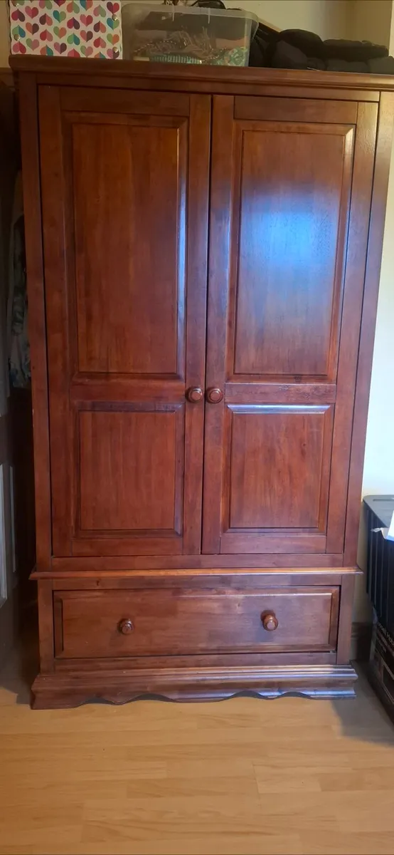 Solid oak bedroom set - Image 2