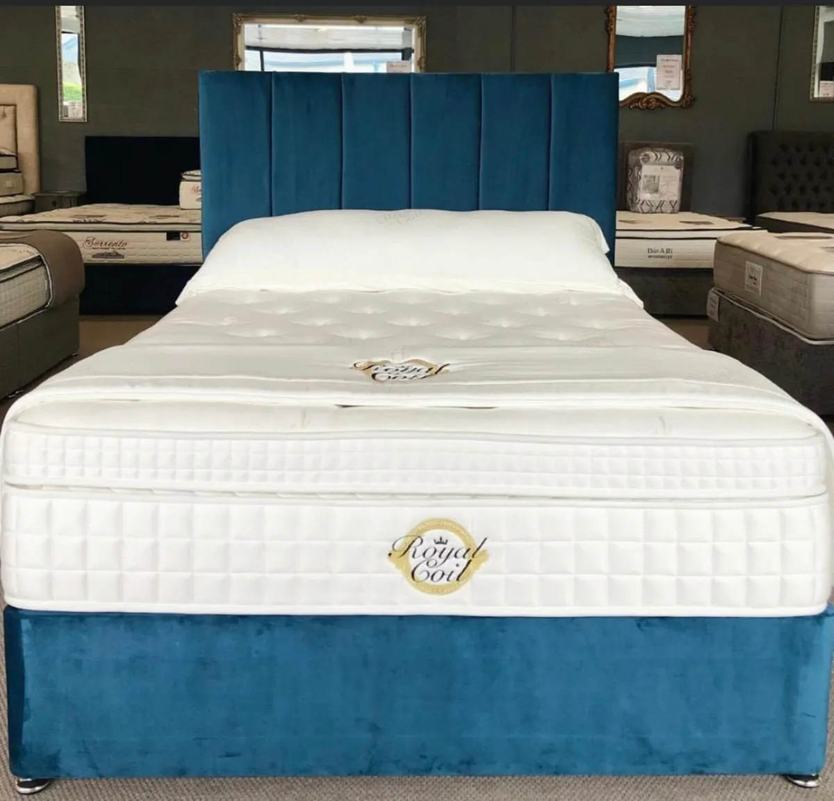 All new split divan base beds - Image 4
