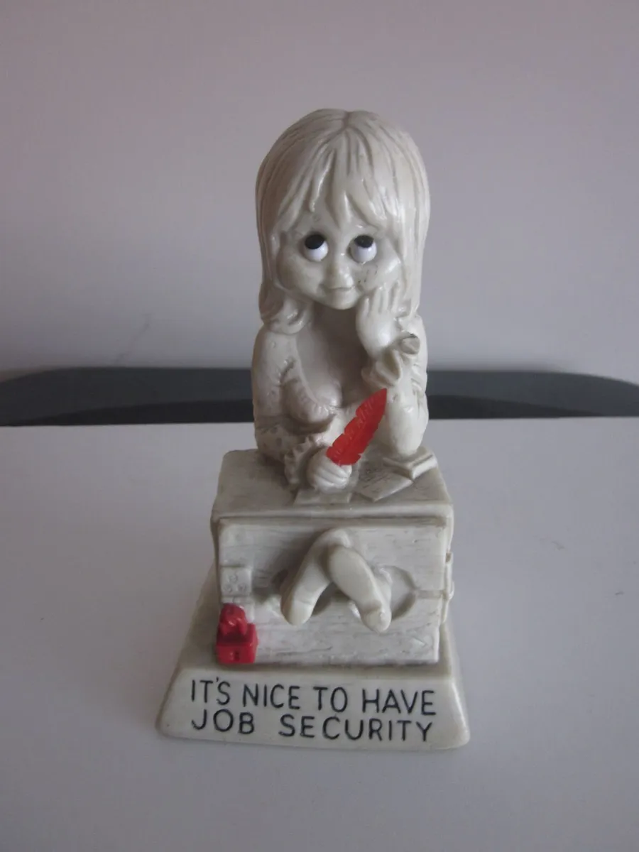 Vintage R & W Berries Cos Figurine Collectible Fig - Image 1