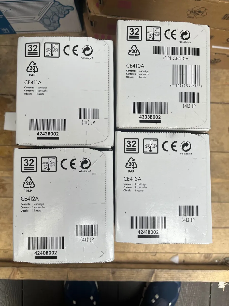 Set of HP 305A Colour Ink Toners - Image 1
