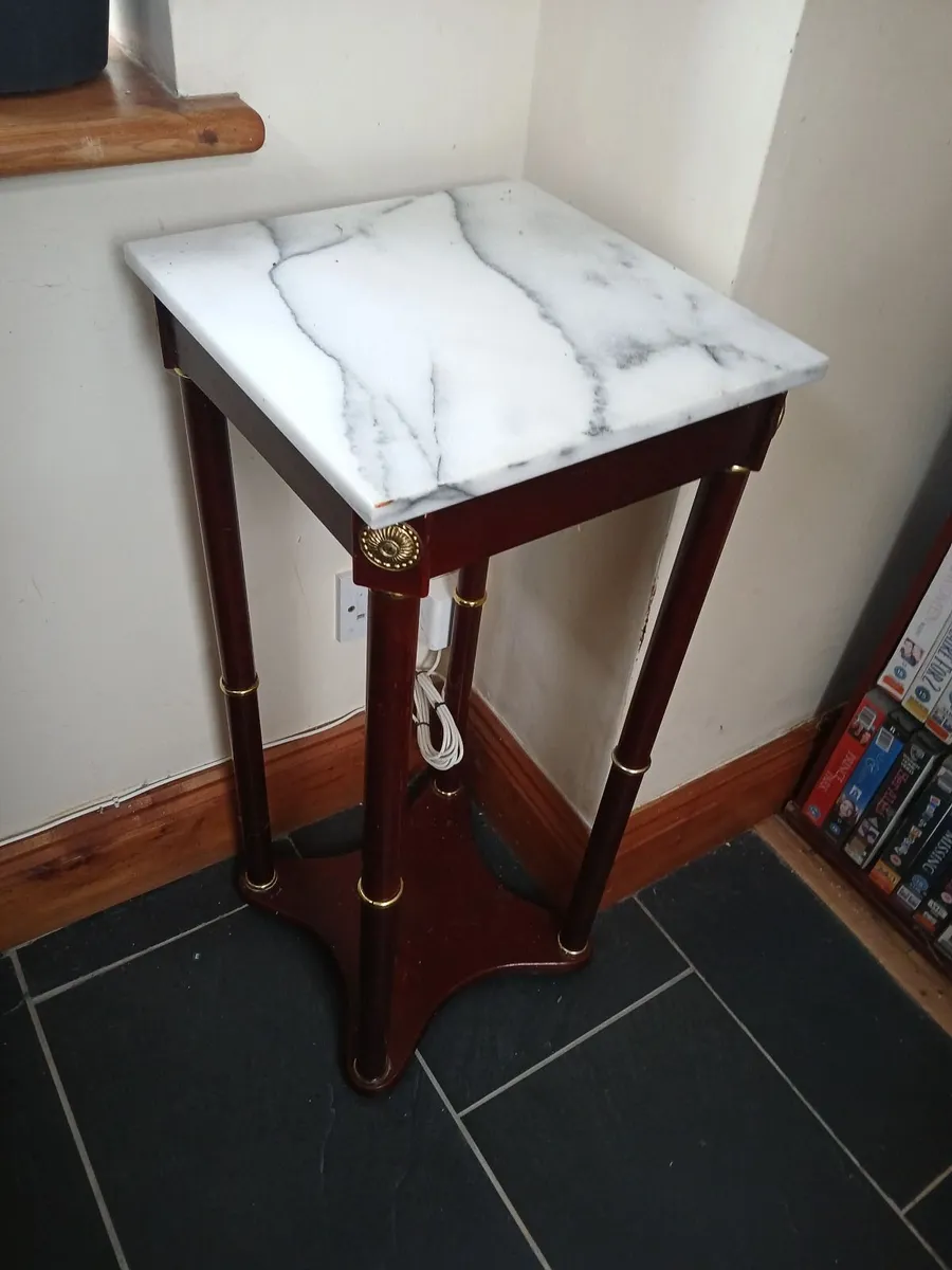 Plant stand