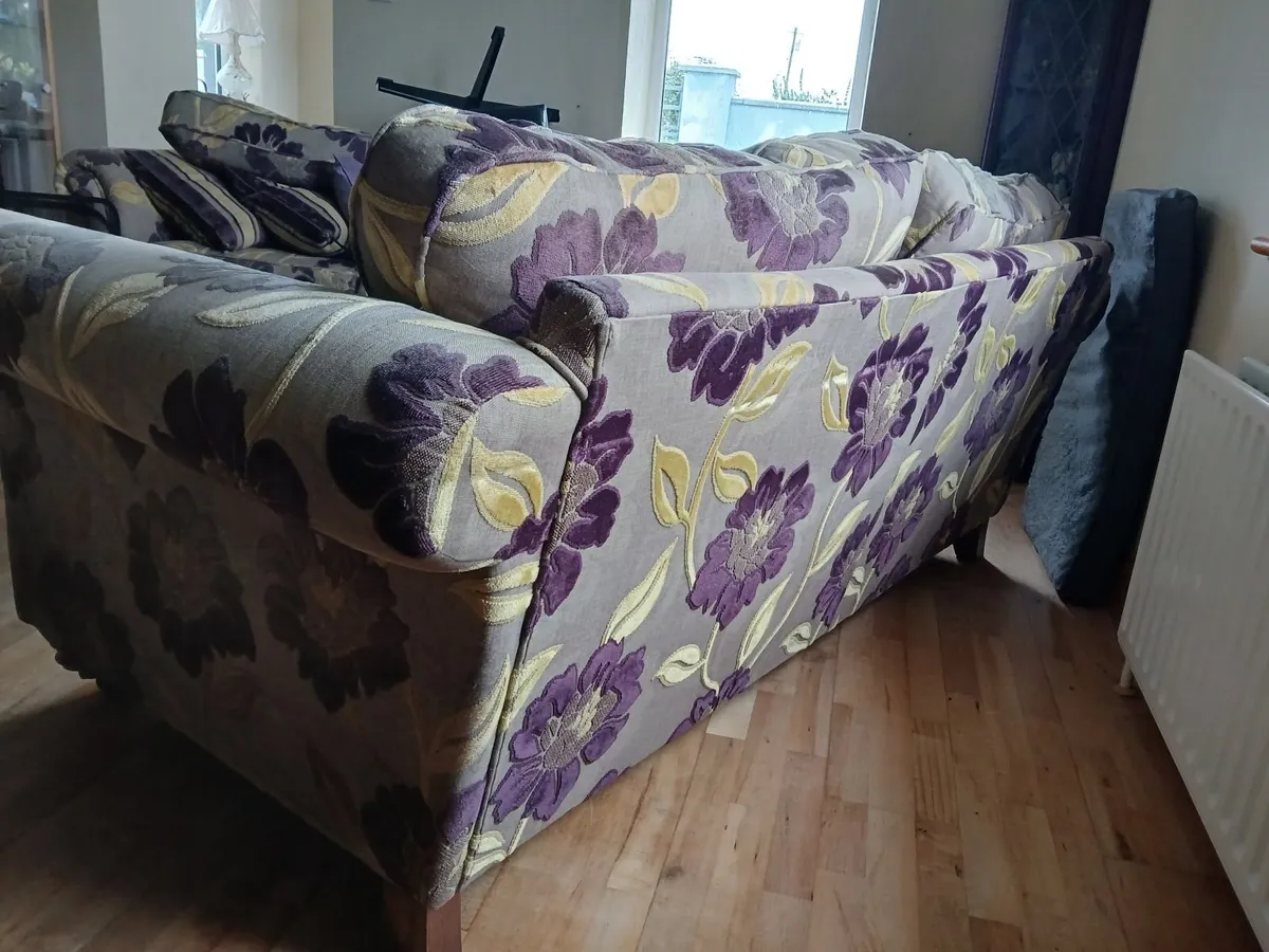 Sofas - Image 3