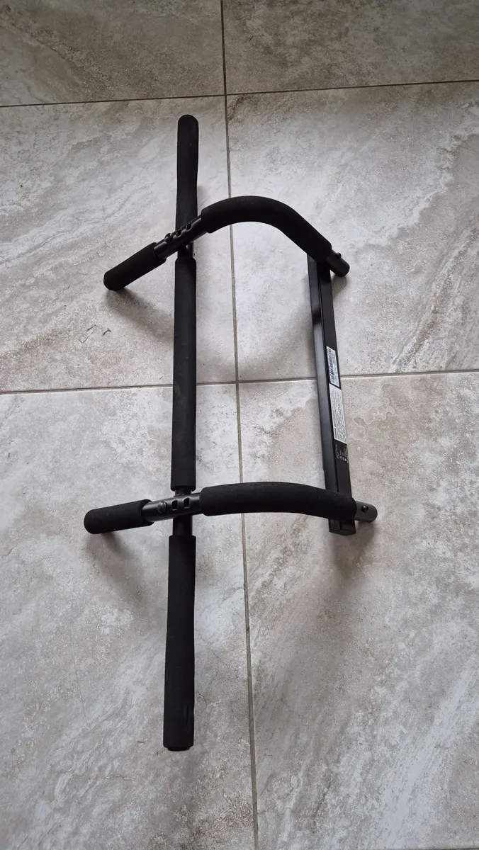 Exercise Bar - Image 1