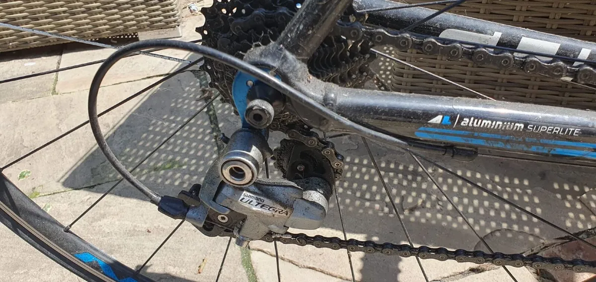Cube Racing bike - Image 3