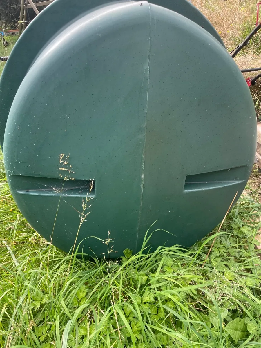 Oil tank - Image 2