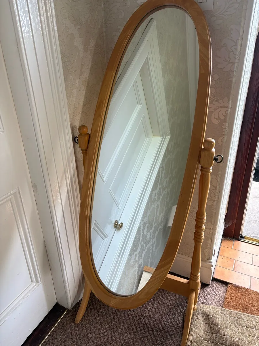 Mirror - Image 1