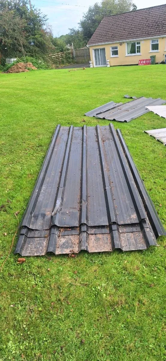Non drip galvanised sheets.10 ft by 4 - Image 1