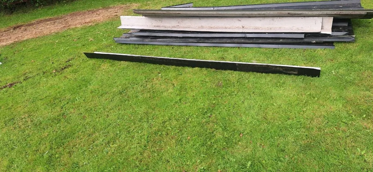 Non drip galvanised sheets.10 ft by 4 - Image 2