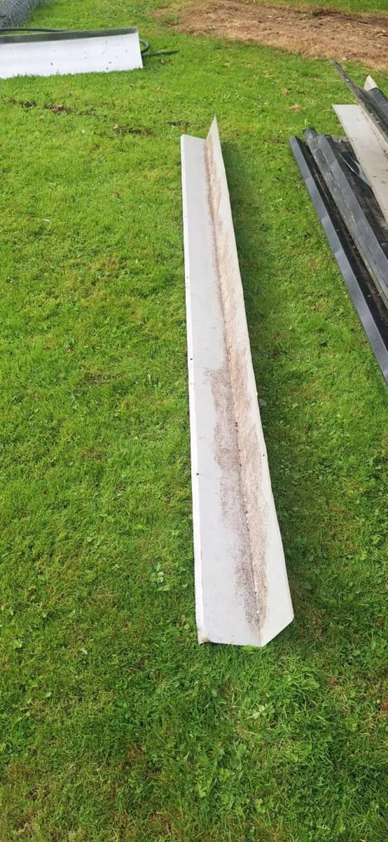 Non drip galvanised sheets.10 ft by 4 - Image 3