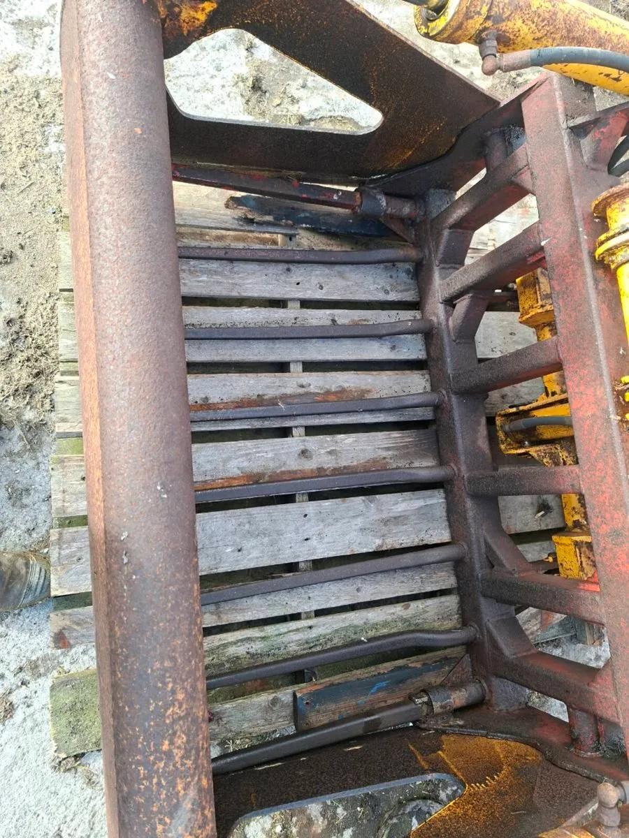 Mckenna rear shear grab - Image 4