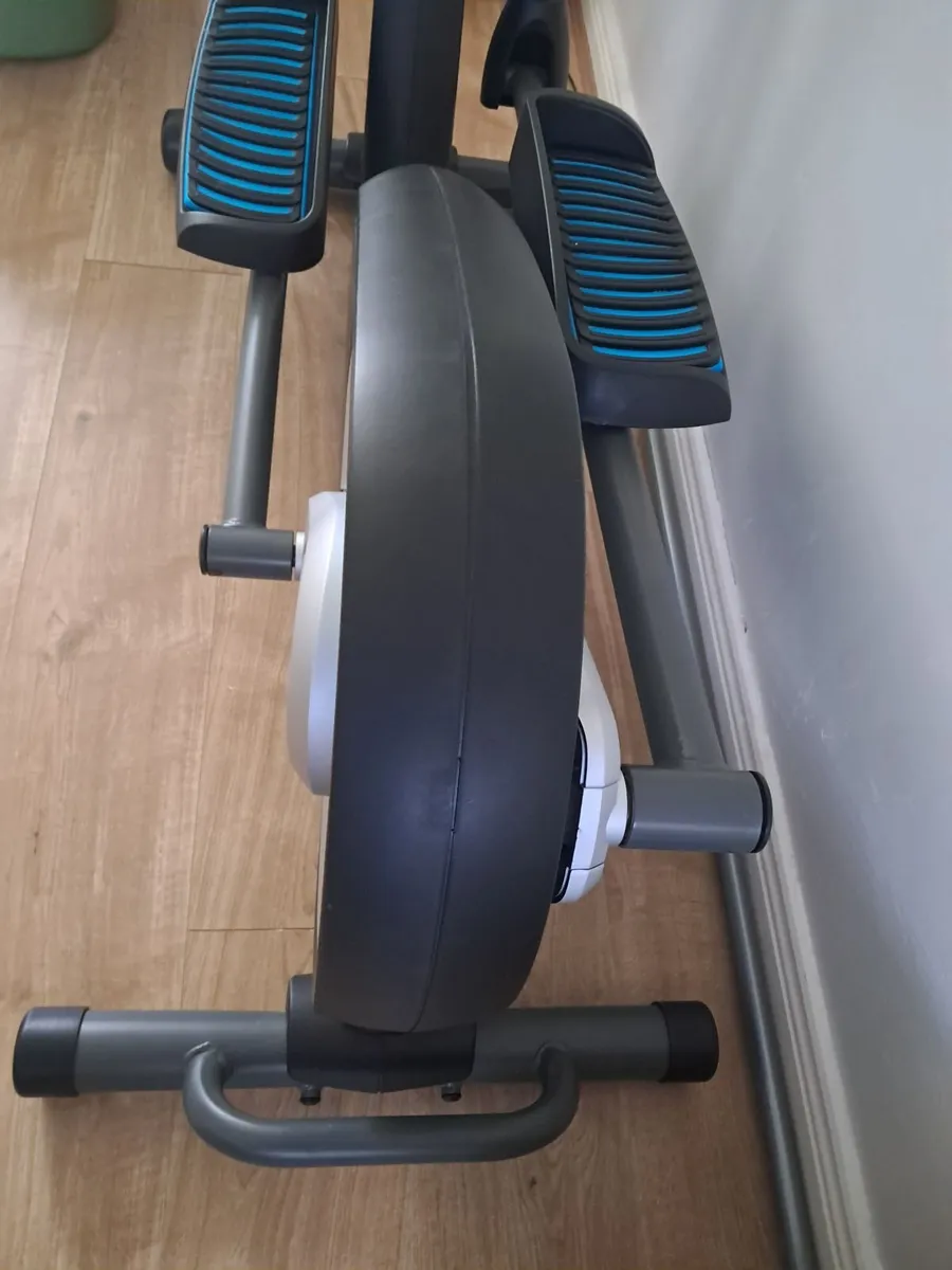 Cross trainer - Image 3
