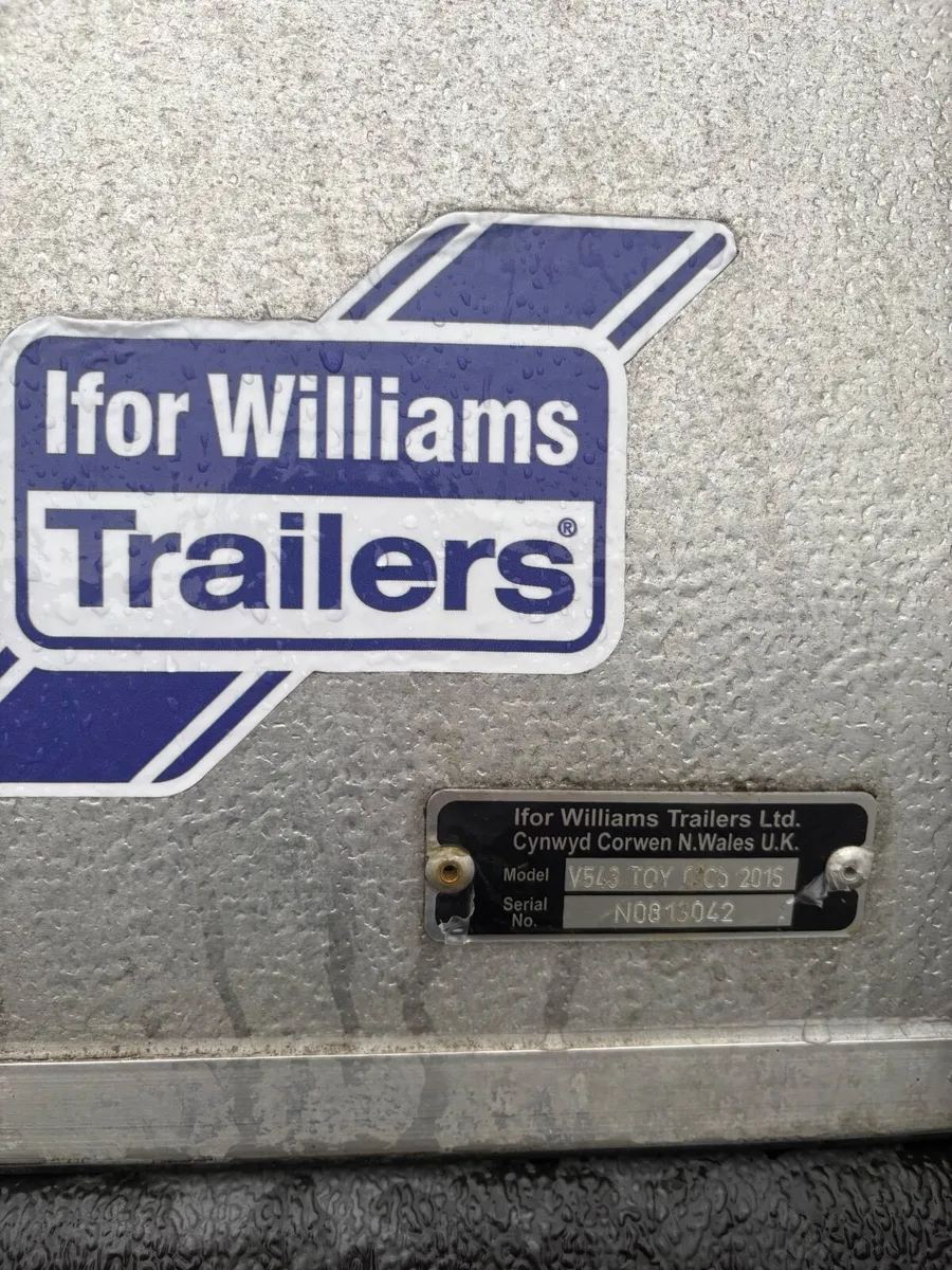 Ifor Williams pickup canopy - Image 4