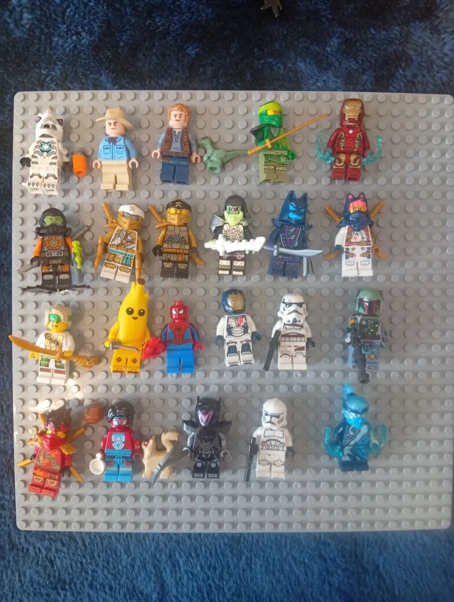 120 Lego mini figures plus a boxes of spare parts - Image 3
