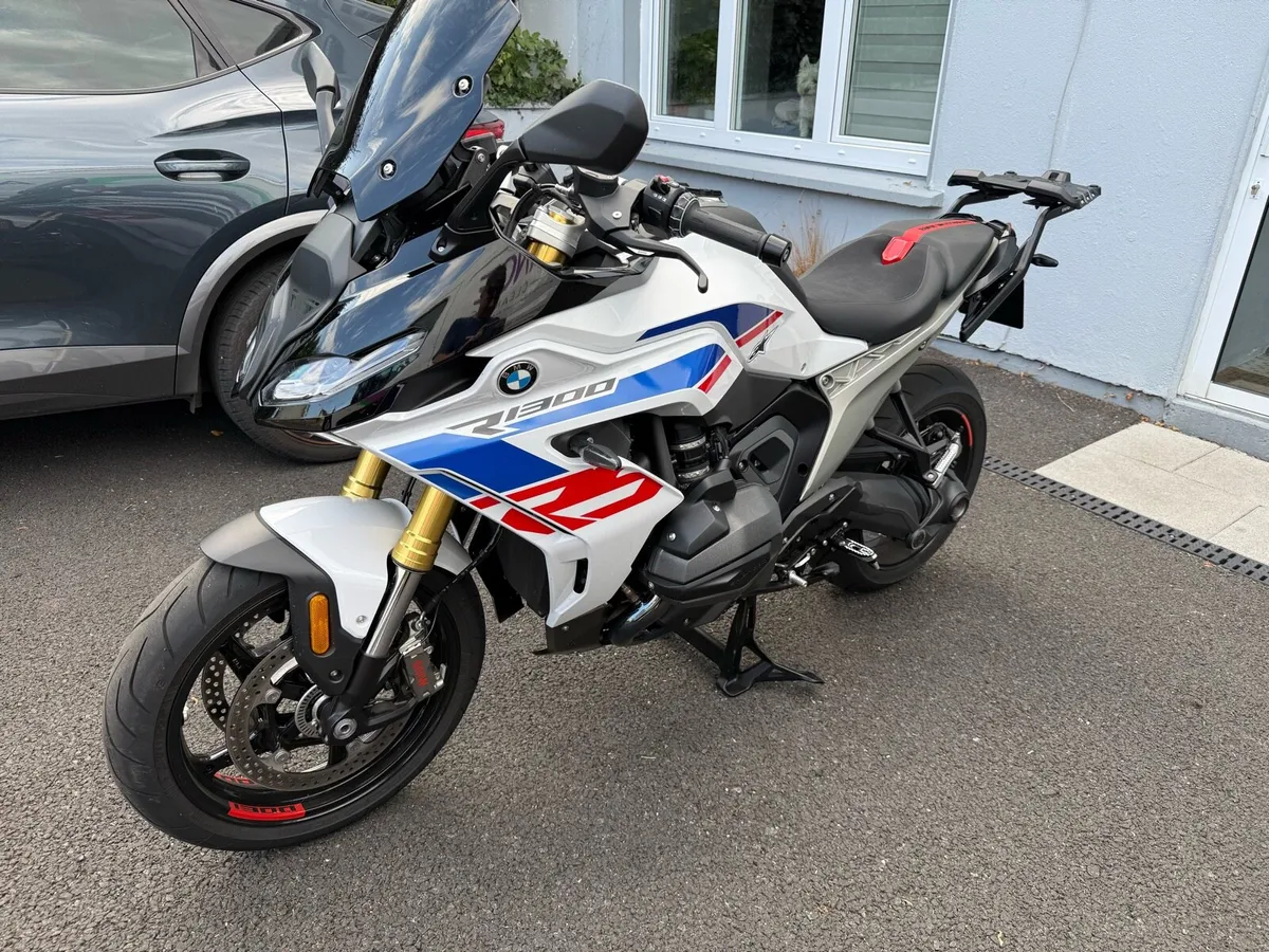 Bmw R1300RS - Image 1