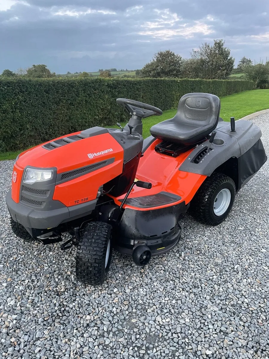 2020 Husqvarna TC138 lawnmower - Image 1