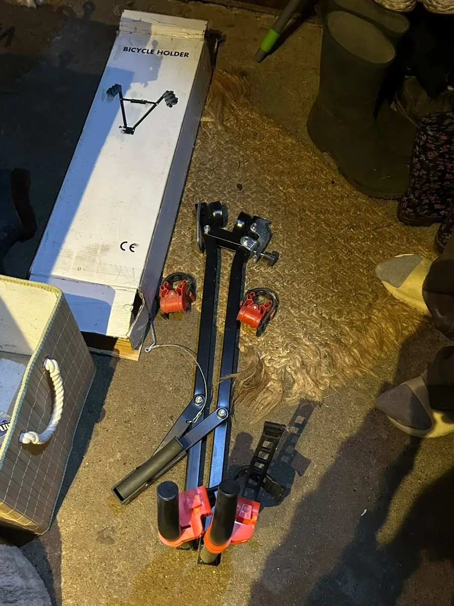 Bicycle holder - Image 1