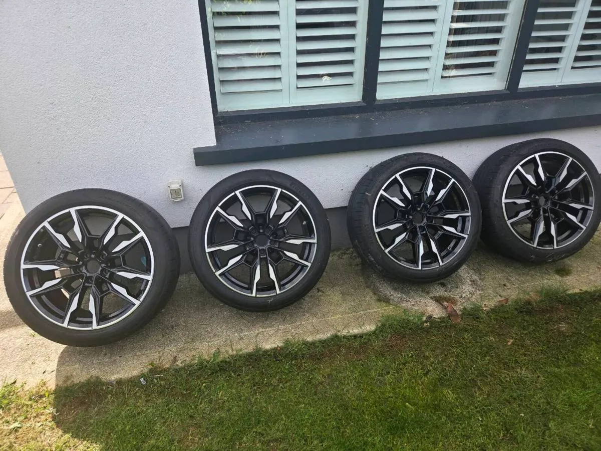 BMW i4 19 inch alloys and tyres - Image 1