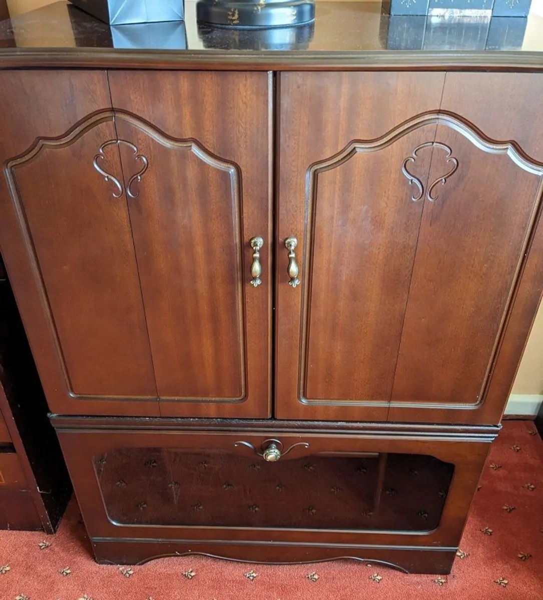 TV Cabinet - Image 2