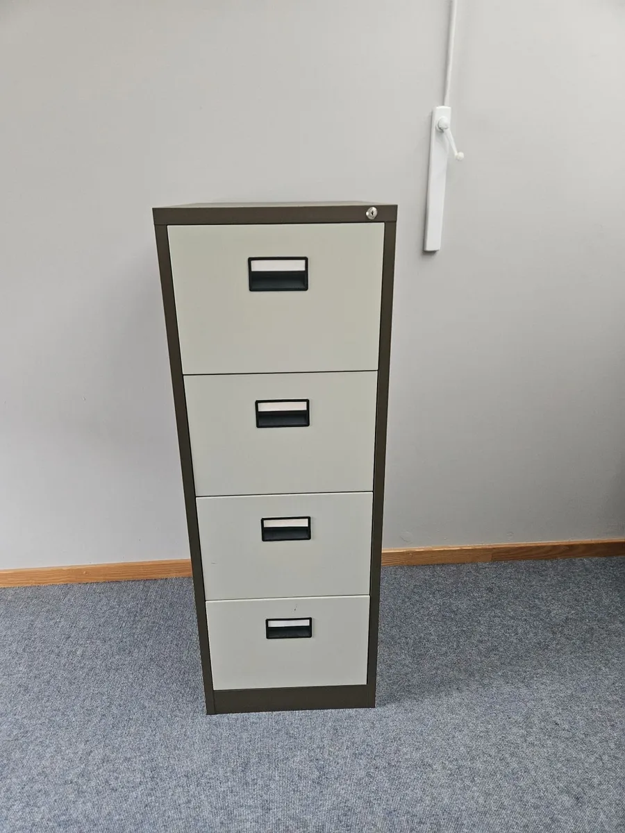 Office furniture - Image 4