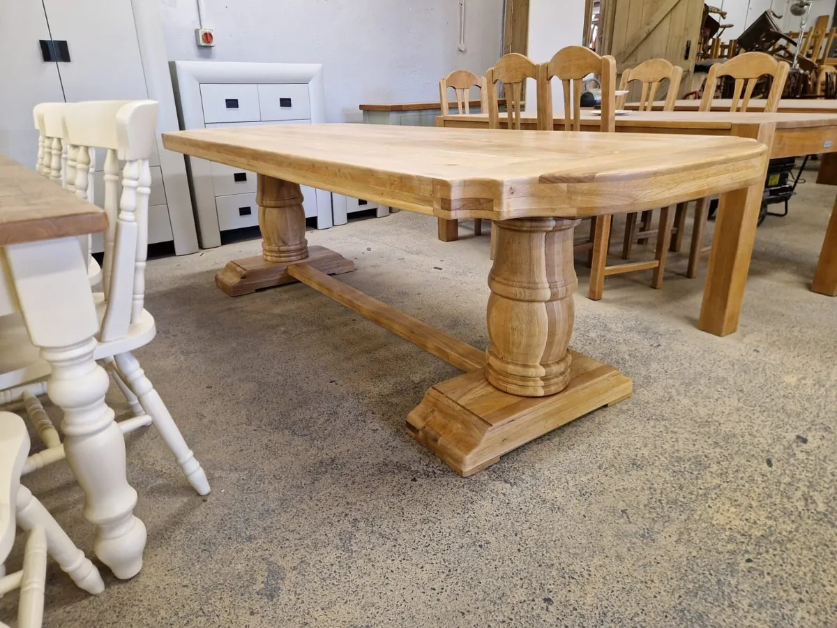 Vintage 8ft, 8 inches solid oak reflectory table - Image 4