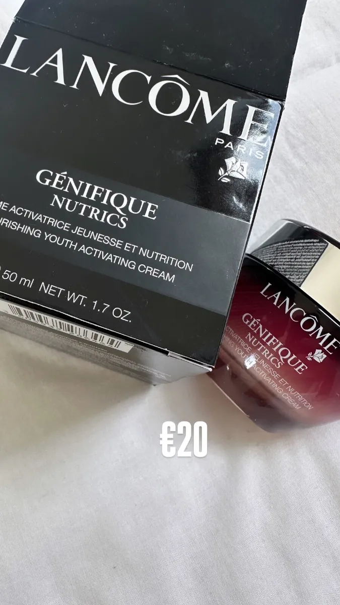 Beauty, face creams, cosmetics - Image 4
