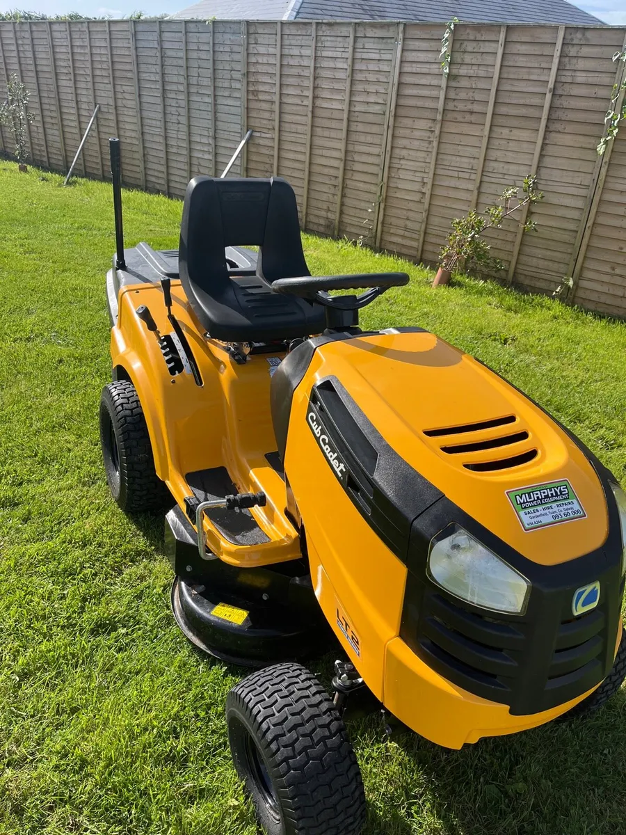 lawnmower - Image 2