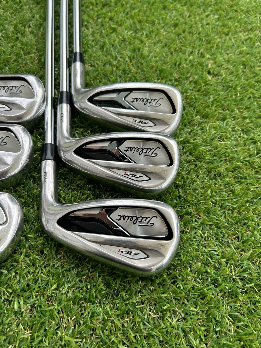 Titleist AP1 718 irons - Image 2