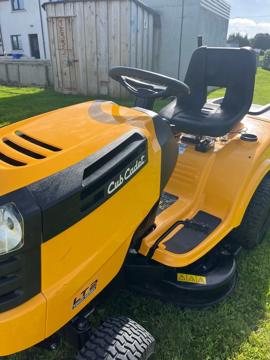 lawnmower - Image 3