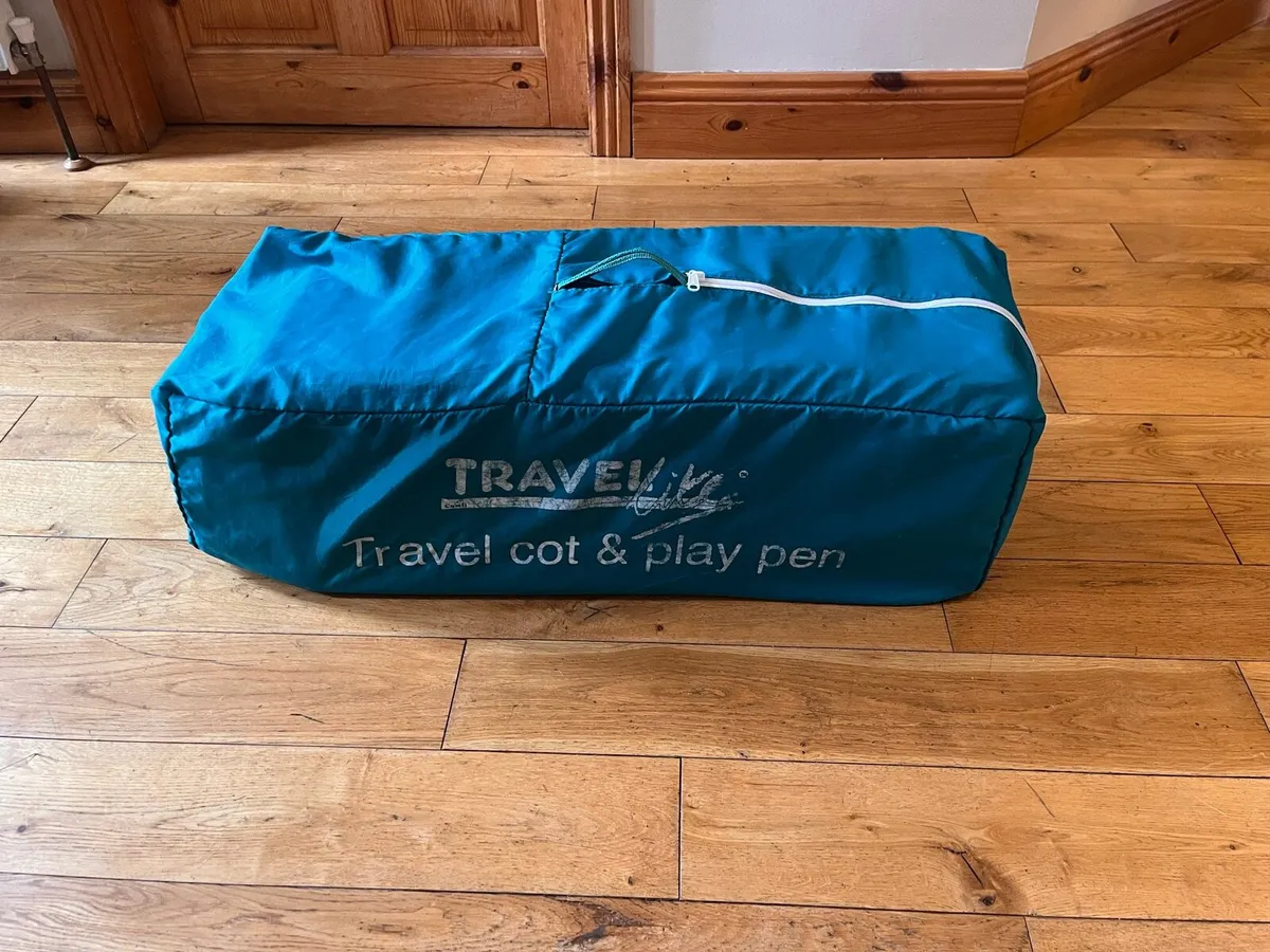 Travel cot - Image 3
