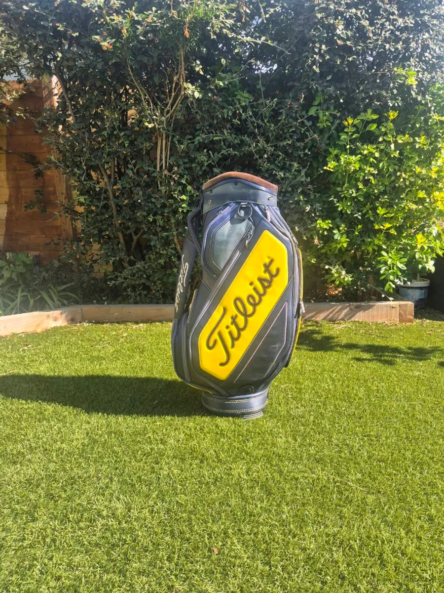 Titliest Tour Bag - Image 1