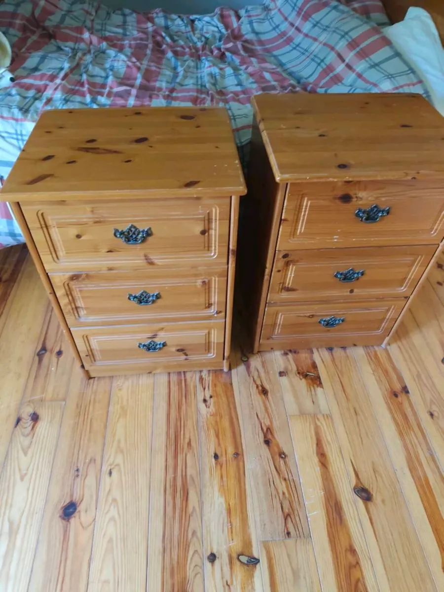 Bedside lockers - Image 2