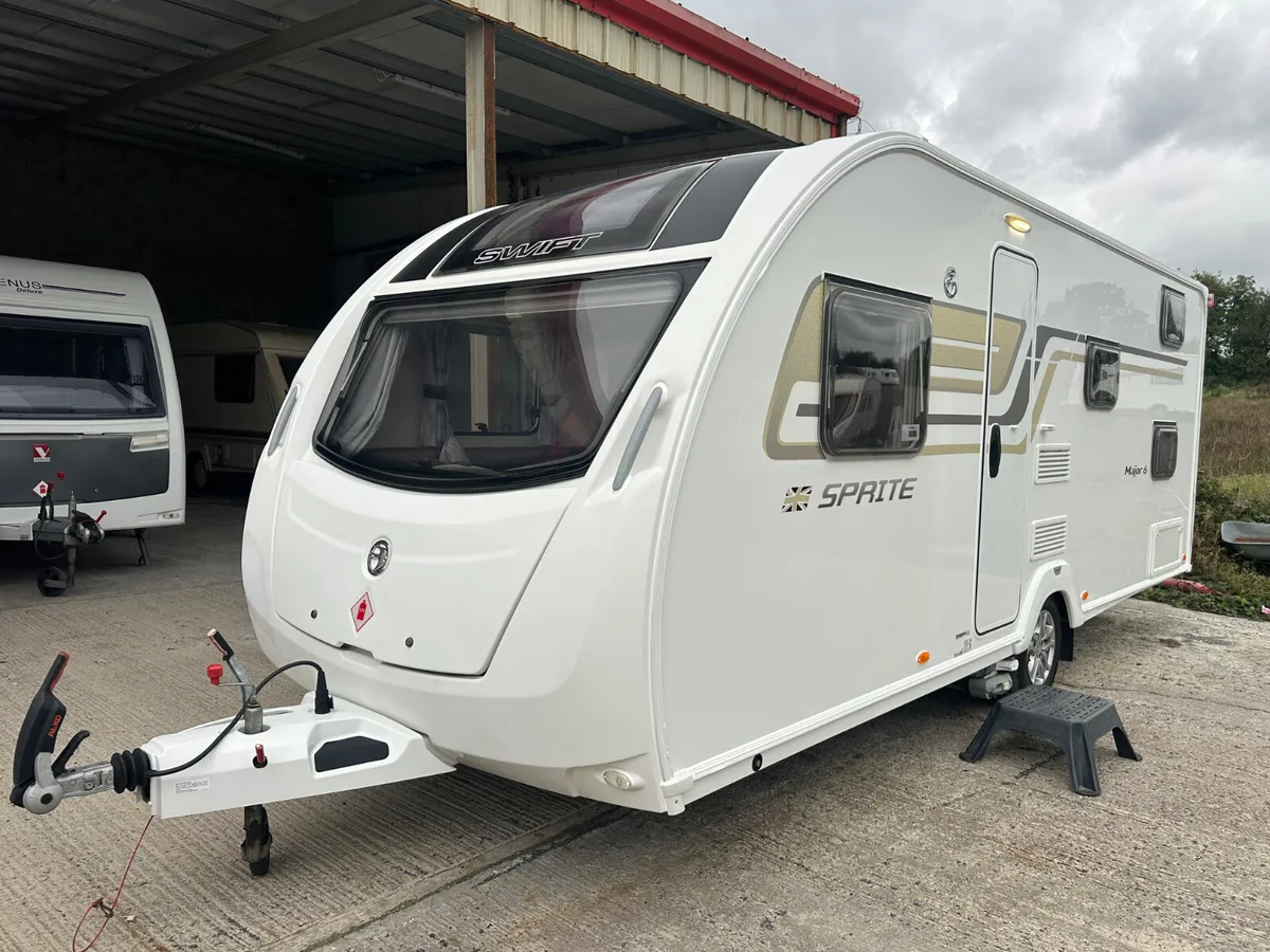 Caravan - Image 1