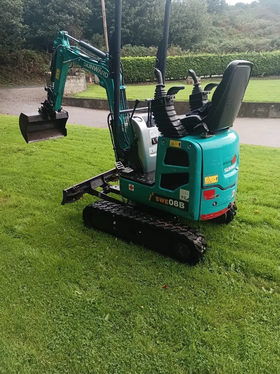 Sunward micro digger - Image 1