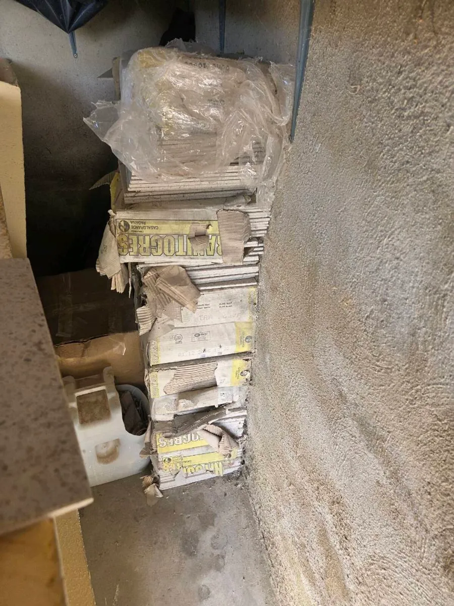 Ivory porcelain tiles - Image 2